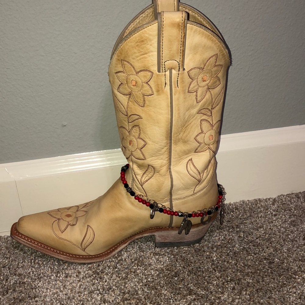 Boot Candies - Picture 6 of 7